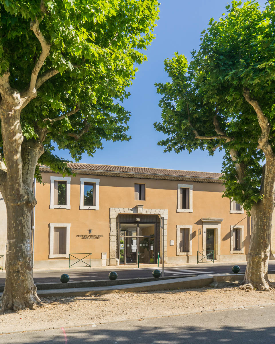 Design references Aimargues Cenrte Culturel Montpellier Mollineli Metalwork photo 4></a>
			<a href=