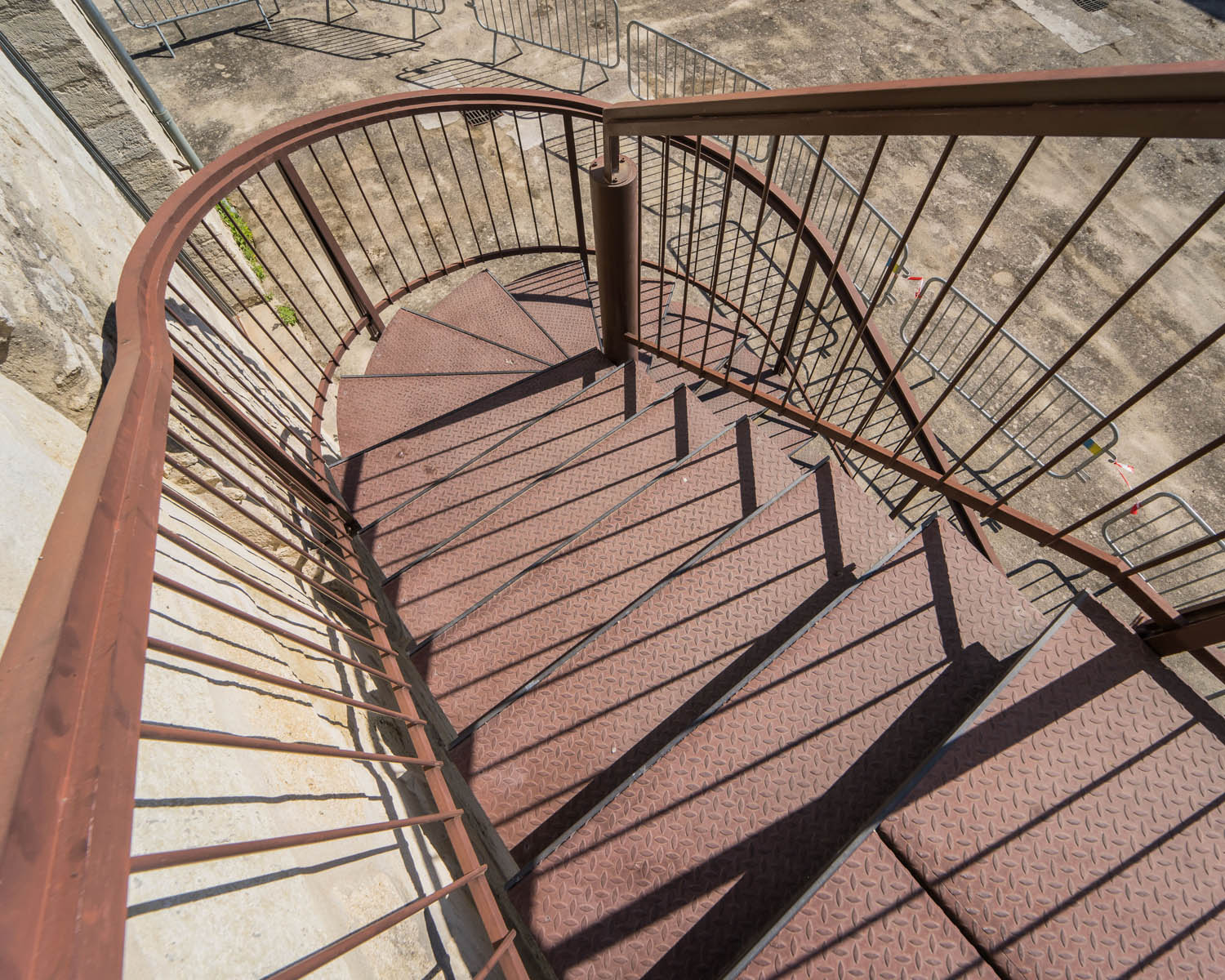 Design references Aimargues Cenrte Culturel Montpellier Mollineli Metalwork photo 12></a>
			<a href=