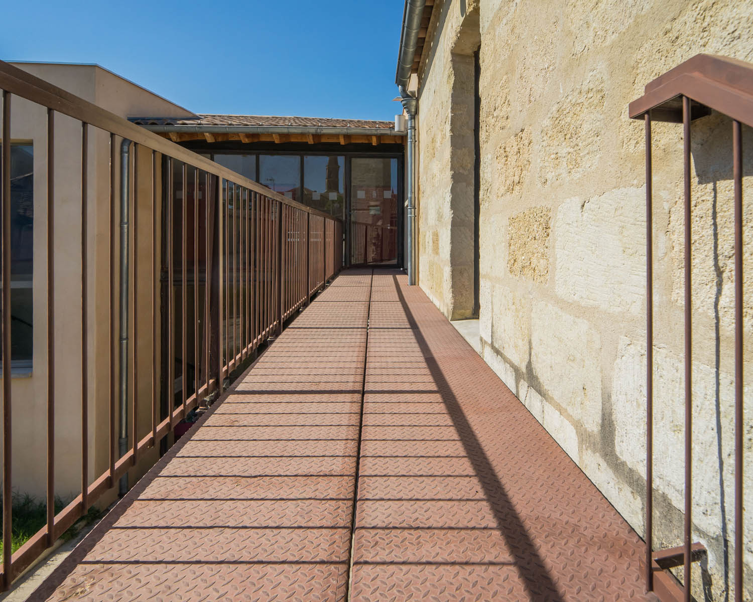 Design references Aimargues Cenrte Culturel Montpellier Mollineli Metalwork photo 13></a>
			<a href=