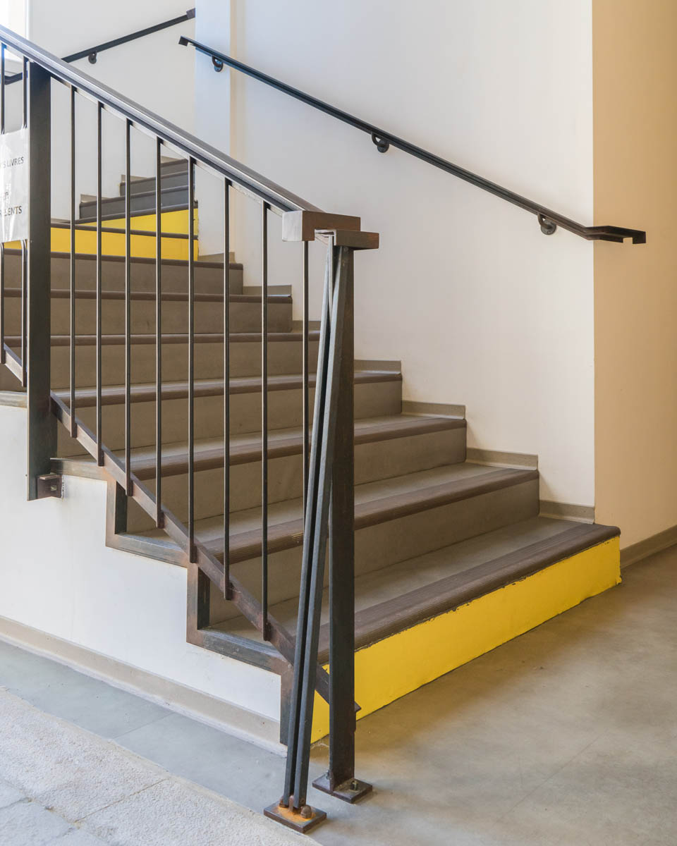 Design references Aimargues Cenrte Culturel Montpellier Mollineli Metalwork photo 14></a>
			<a href=