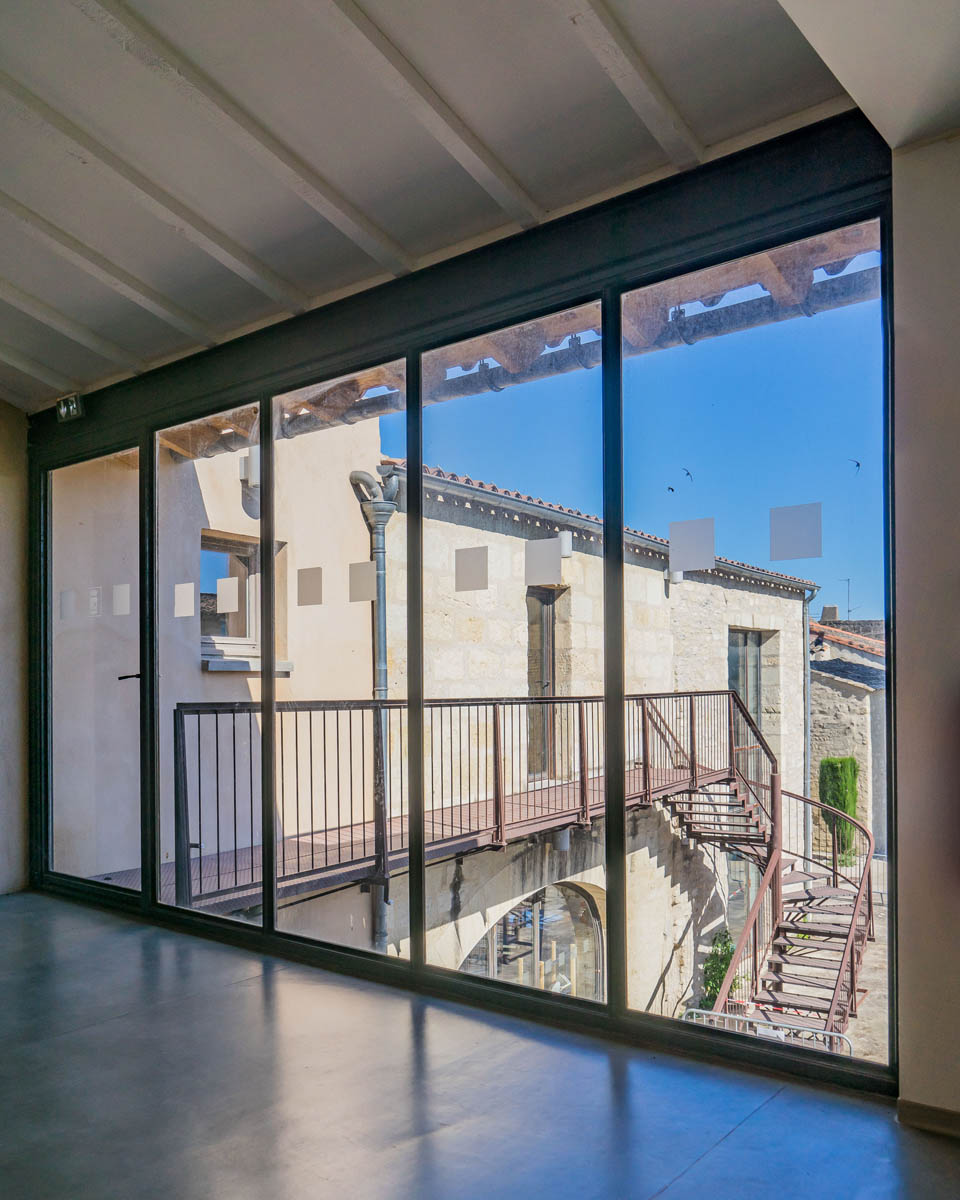 Design references Aimargues Cenrte Culturel Montpellier Mollineli Metalwork photo 18></a>
			<a href=